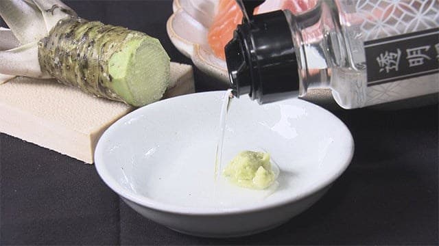味だけを残す調味料-透明醬油-
